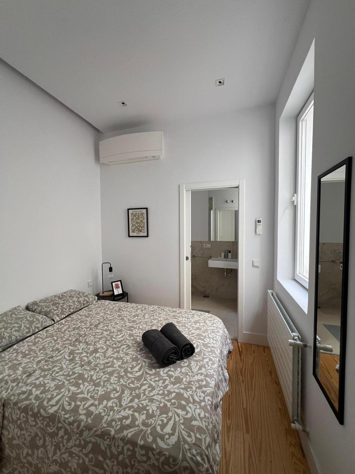 Private Rooms In Magdalena Street Μαδρίτη Εξωτερικό φωτογραφία