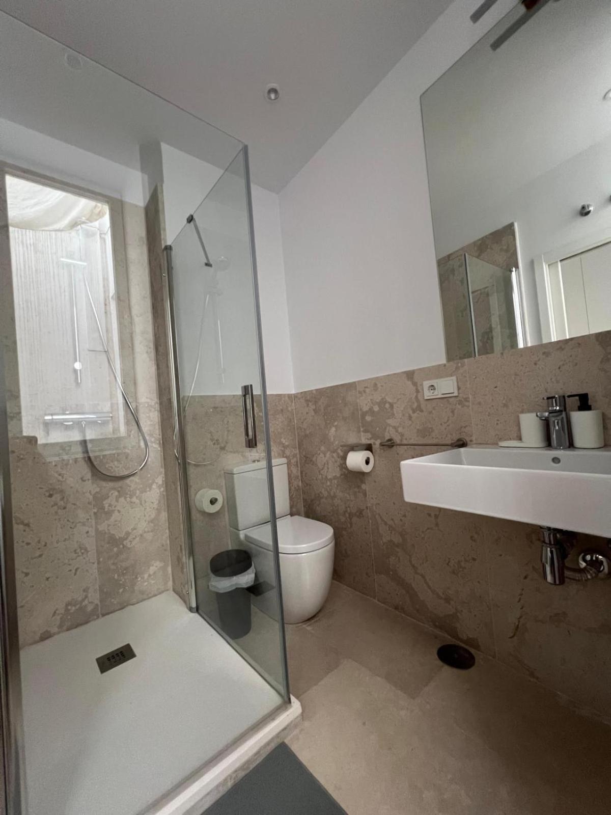 Private Rooms In Magdalena Street Μαδρίτη Εξωτερικό φωτογραφία