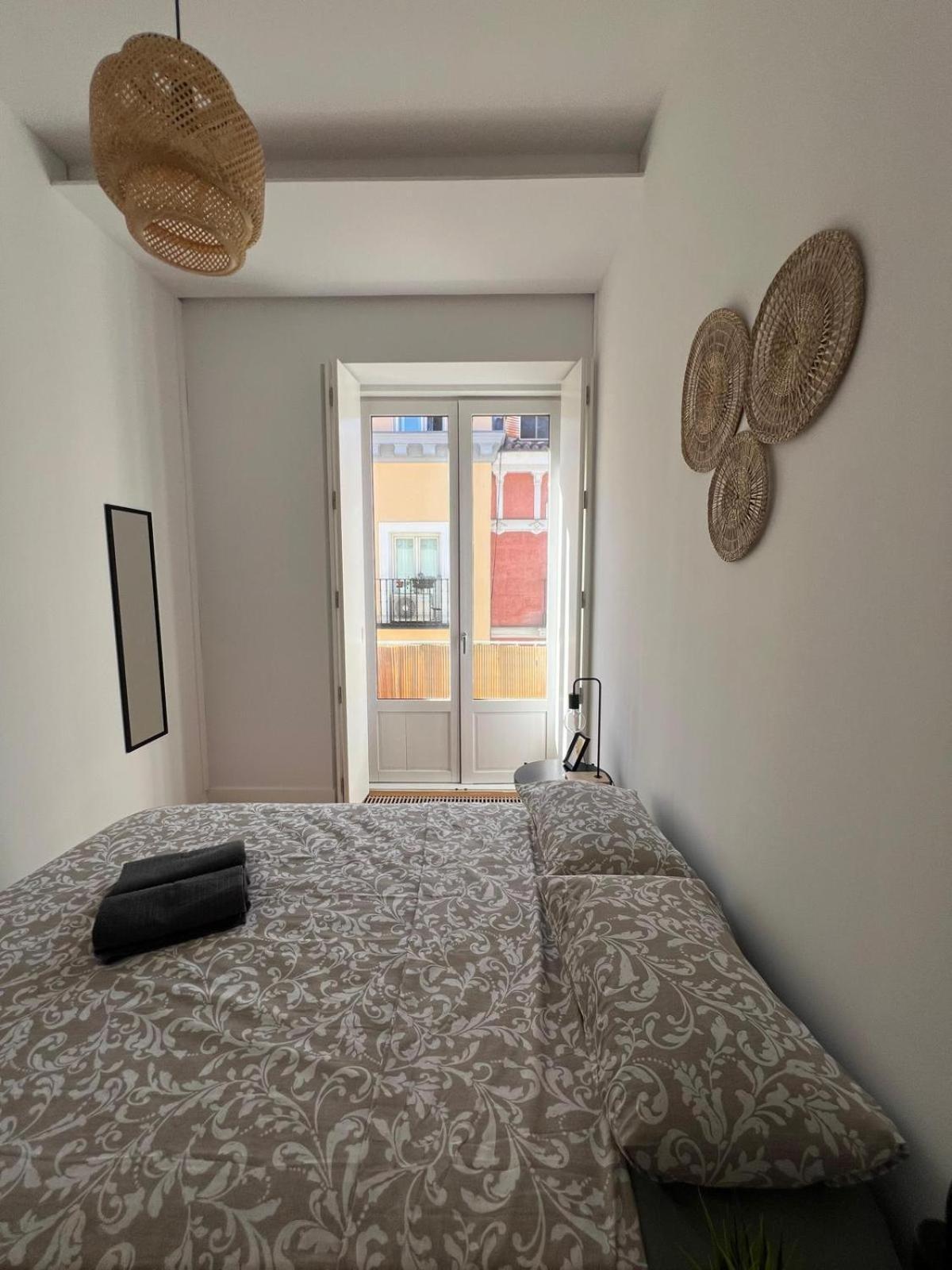 Private Rooms In Magdalena Street Μαδρίτη Εξωτερικό φωτογραφία