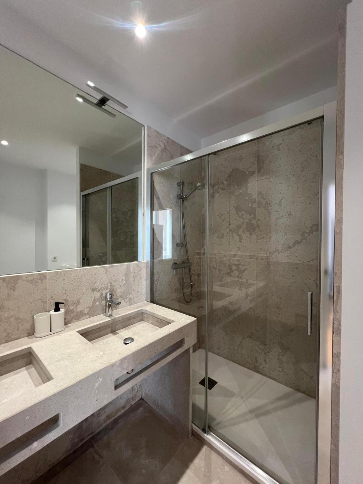 Private Rooms In Magdalena Street Μαδρίτη Εξωτερικό φωτογραφία